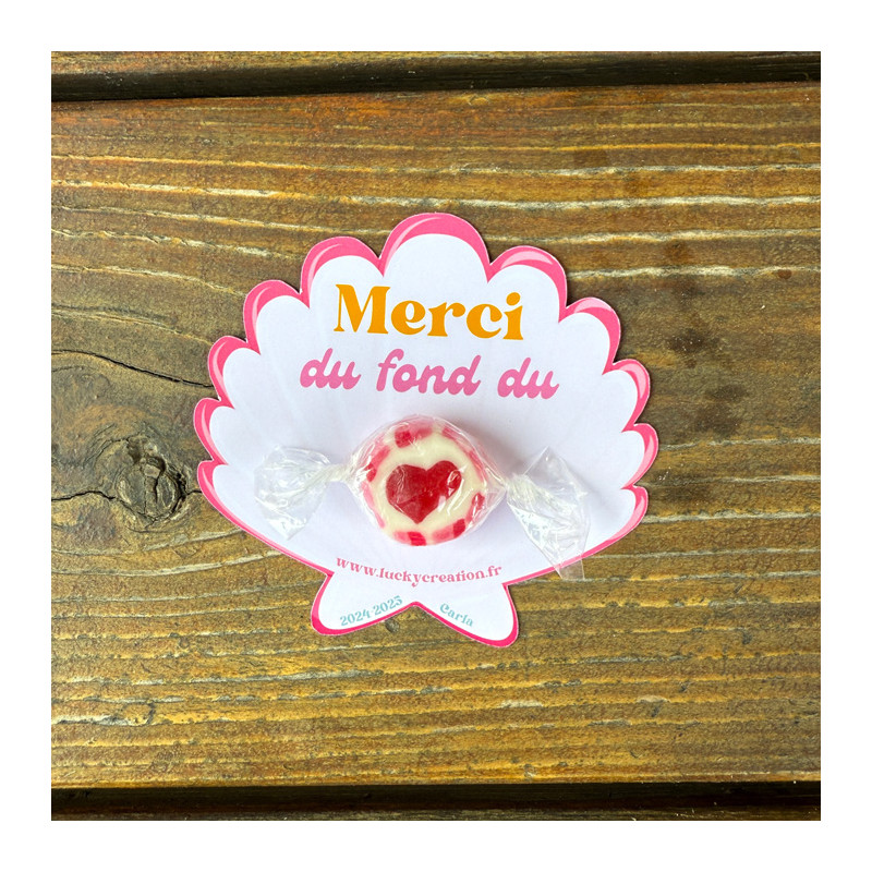 Carte Coquillage avec bonbon coeur